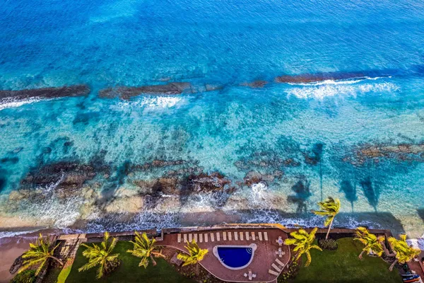 $1,100,000 | 3741 Lower Honoapiilani Road, Unit 308, Lahaina, HI 96761