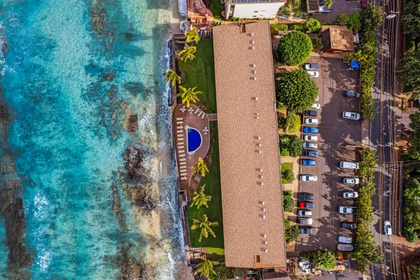 $1,100,000 | 3741 Lower Honoapiilani Road, Unit 308, Lahaina, HI 96761