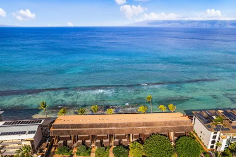 $1,100,000 | 3741 Lower Honoapiilani Road, Unit 308, Lahaina, HI 96761