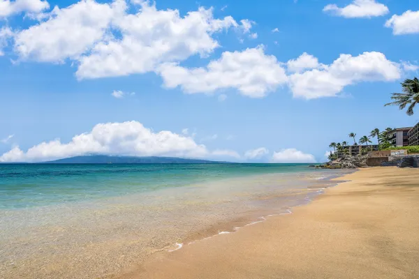 $1,100,000 | 3741 Lower Honoapiilani Road, Unit 308, Lahaina, HI 96761