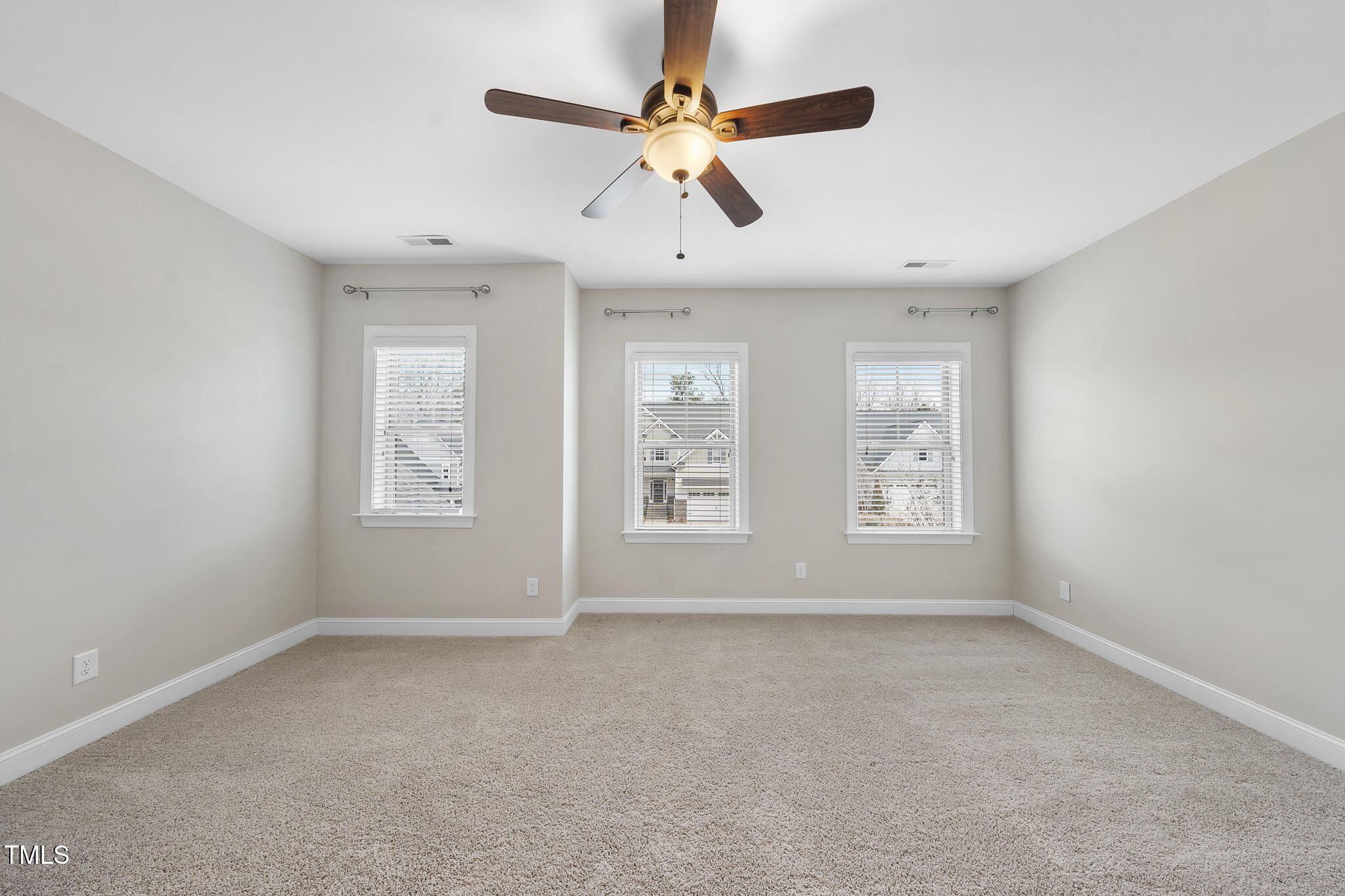 1916 Edens Ridge Avenue Wake Forest, NC 27587 - Photo 38 of 48 DSC09516