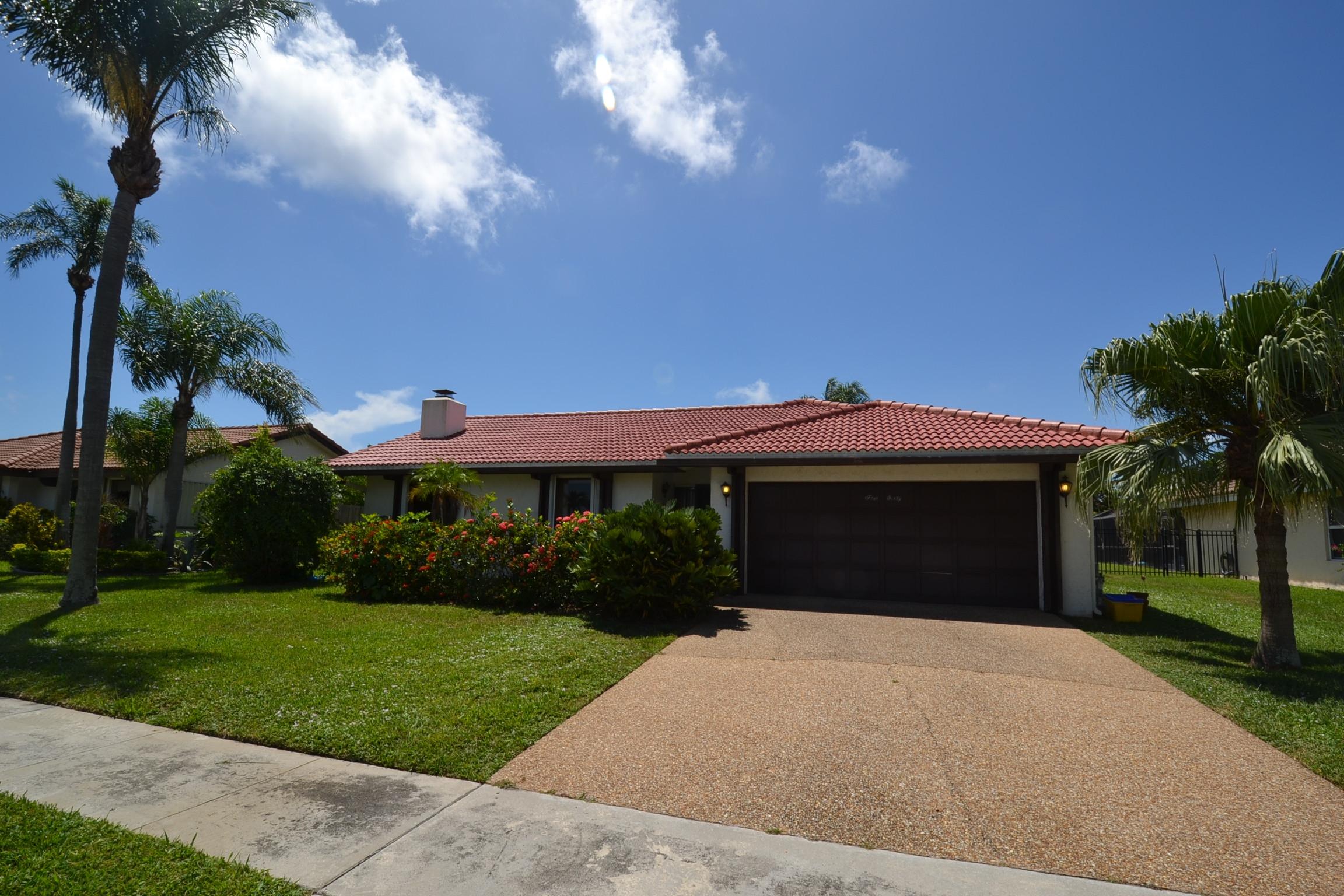 460 Northwest 70th Street Boca Raton, FL 33487 - Photo 2 of 36 fr ext