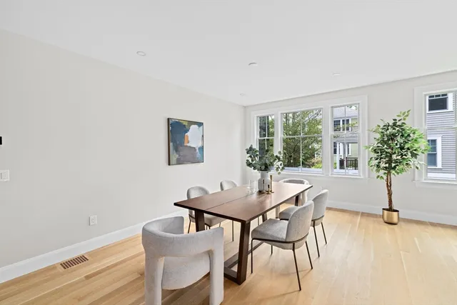 $3,749,000 | 15 Glenland Road, Brookline, MA 02467