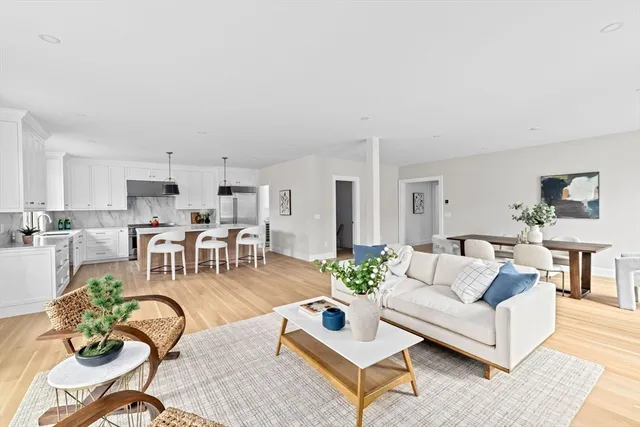 $3,749,000 | 15 Glenland Road, Brookline, MA 02467