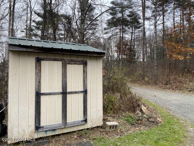 321 Spicer Road Hoosick Falls, NY 12090 - Photo 11 of 56 IMG_8675 Medium
