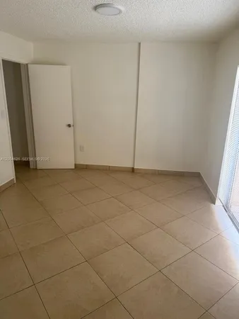 $1,750 | 1235 Northwest 6 Street, Unit 5, Miami, FL 33125