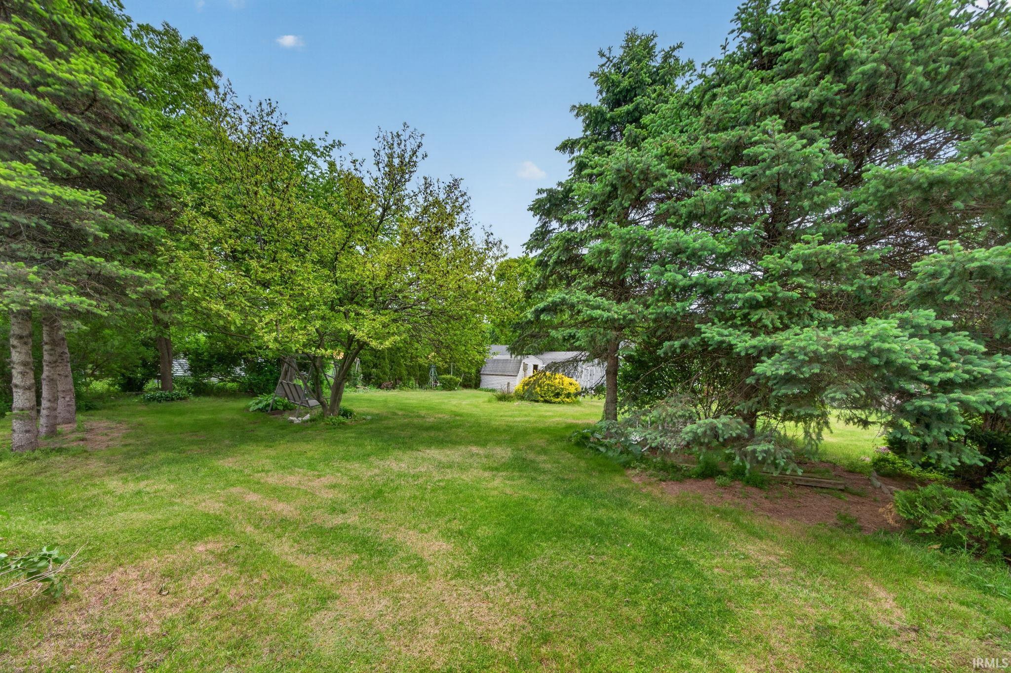 52425 Filbert Road Granger, IN 46530 - Photo 6 of 25 Gallery Image 6