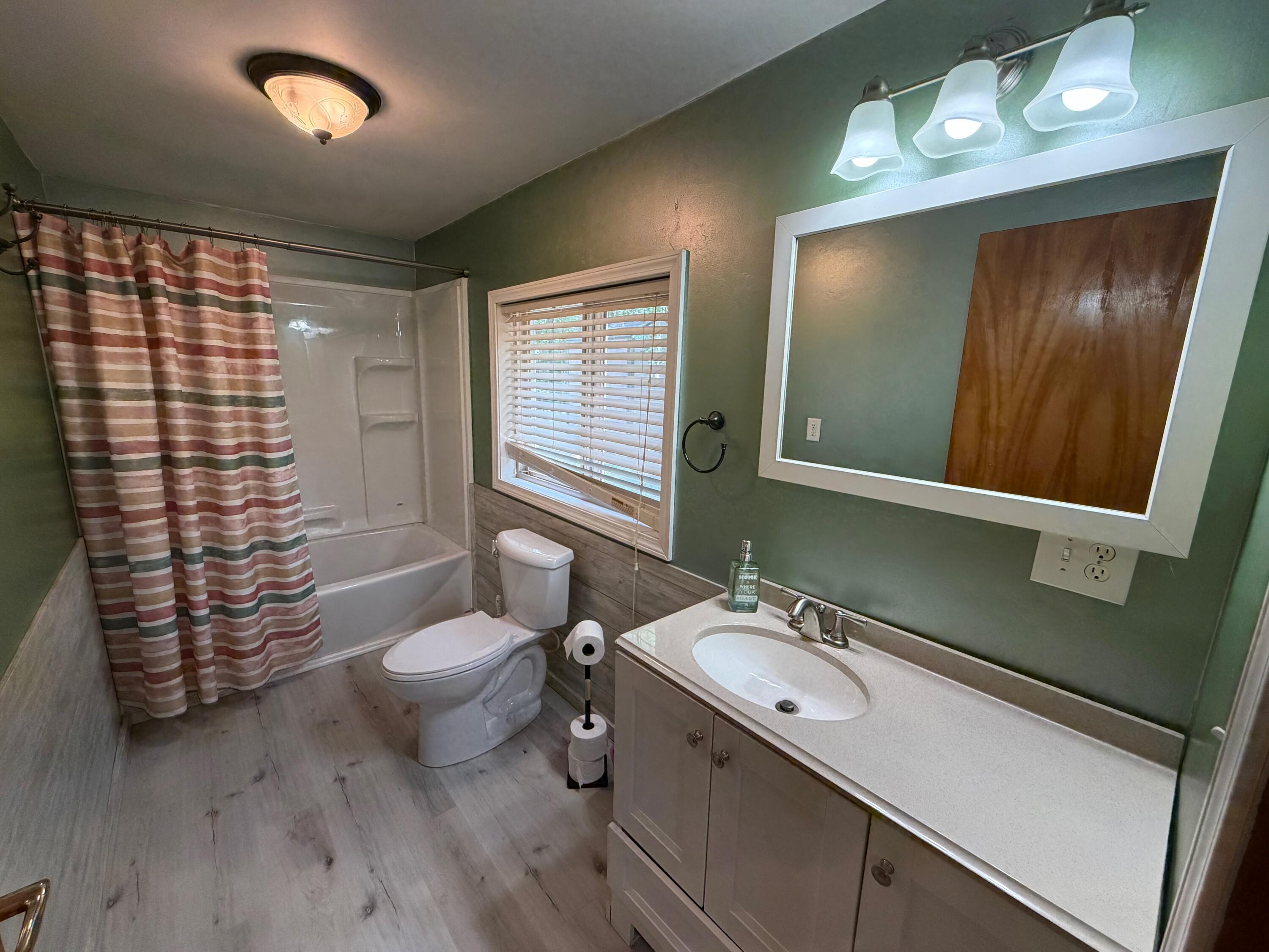 22533 Hoxeyville Road Wellston, MI 49689 - Photo 19 of 19 IMG_1692