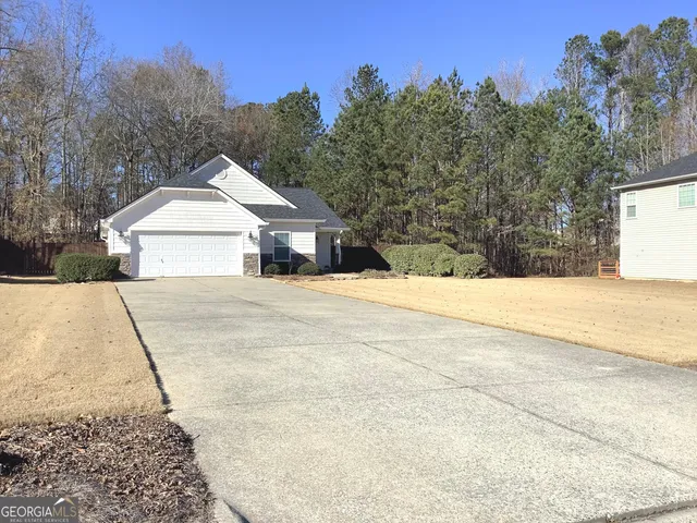 $1,975 | 120 Cedar Bay Circle, Dallas, GA 30157