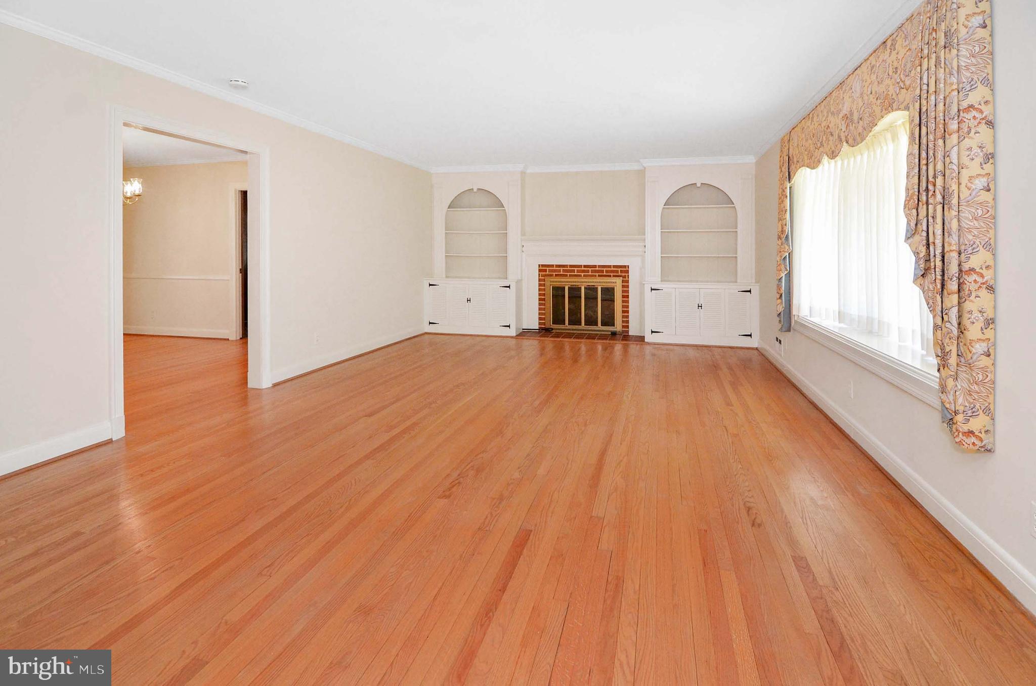 104 Pasadena Road Pasadena, MD 21122 - Photo 6 of 37 Gallery Image 6