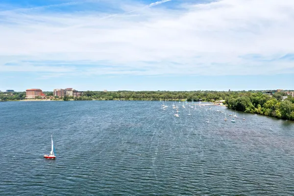 $165,000 | 2928 Dean Parkway, Unit 3E, Minneapolis, MN 55416