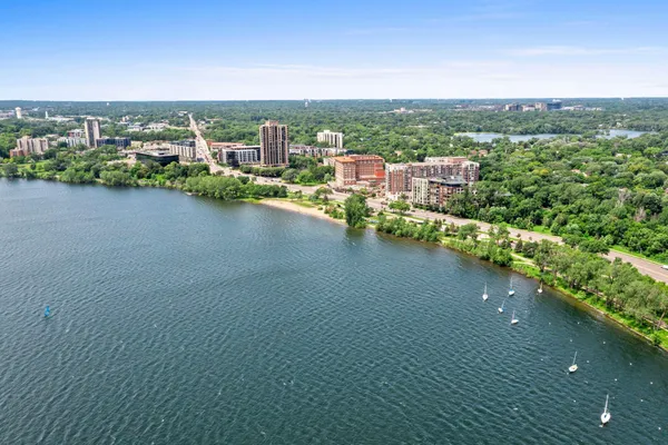 $165,000 | 2928 Dean Parkway, Unit 3E, Minneapolis, MN 55416