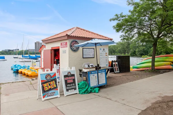 $165,000 | 2928 Dean Parkway, Unit 3E, Minneapolis, MN 55416