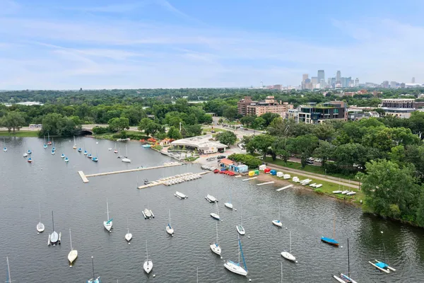 $165,000 | 2928 Dean Parkway, Unit 3E, Minneapolis, MN 55416