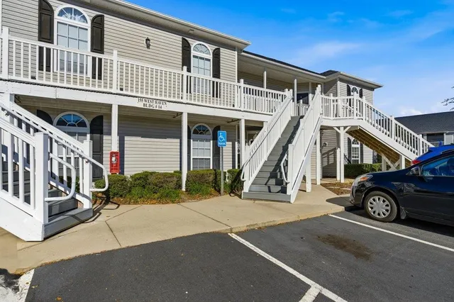 $169,900 | 155 Westhaven Drive, Unit 14H, Myrtle Beach, SC 29579