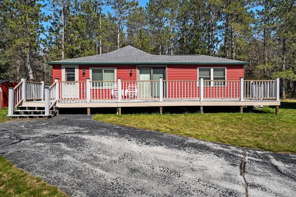 $200,000 | N6726 South 5th Street, Stephenson, WI 54114