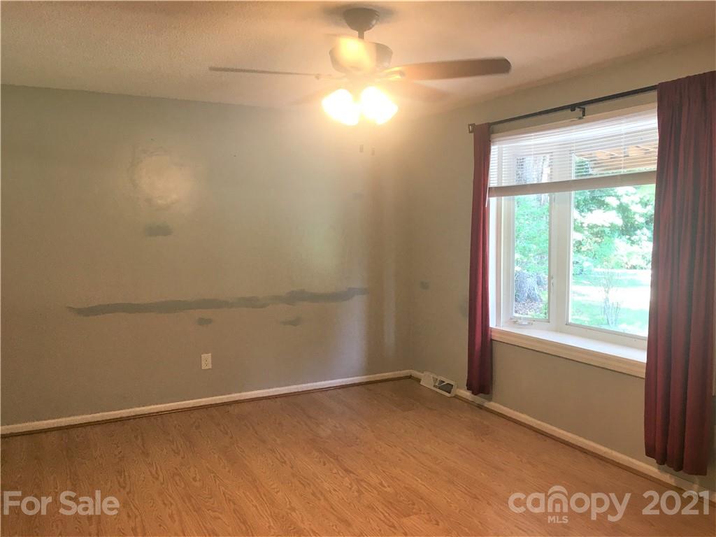 175 Lyerly Pond Road, Unit 175 Salisbury, NC 28146 - Photo 5 of 16 Gallery Image 5