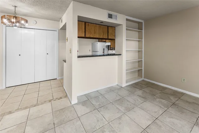 $1,000 | 1500 Bay Area Boulevard, Unit 138, Houston, TX 77058