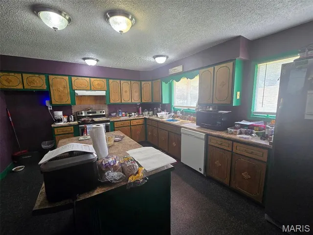 $239,900 | 15089 State Highway, Gatewood, MO 63942