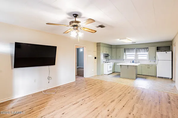 $104,900 | 602 Loraine Street, Abbeville, LA 70510