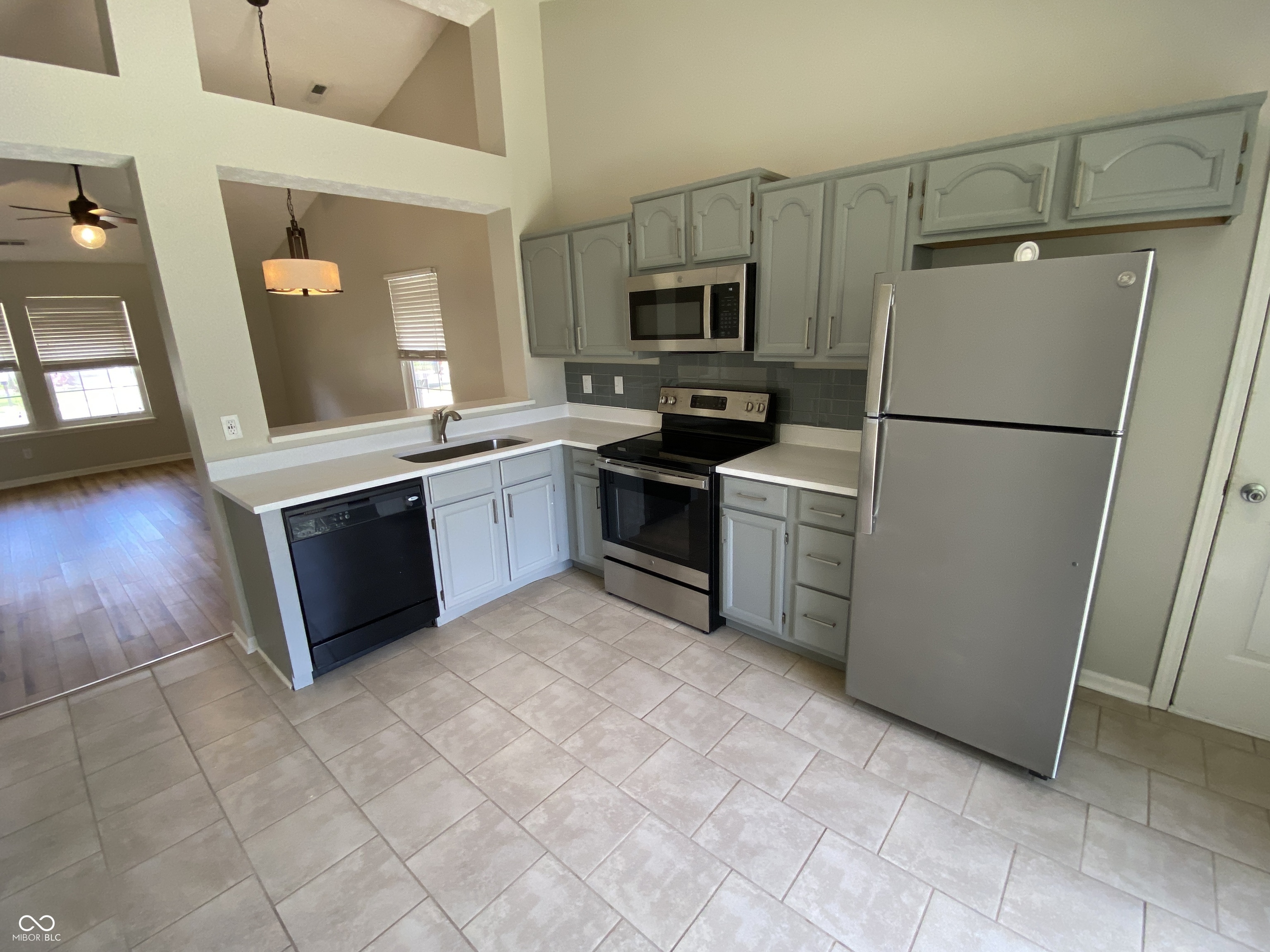 11229 Spring Blossom Lane Fishers, IN 46038 - Photo 5 of 15