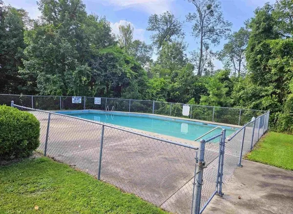 $92,900 | 615 Carter Lane, Unit B1, Conway, SC 29526