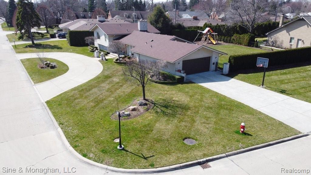 757 Shelden Road Grosse Pointe Shores, MI 48236 - Photo 25 of 27