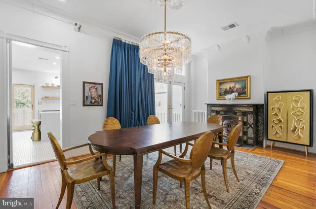 $2,750,000 | 322 East Capitol Street Northeast, Washington, DC 20003