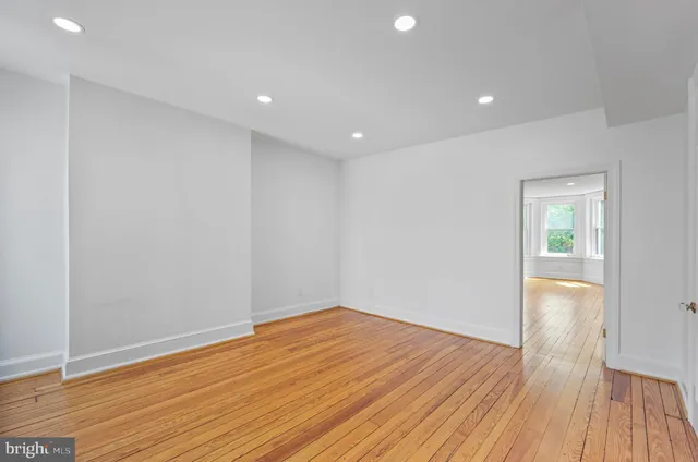 $2,750,000 | 322 East Capitol Street Northeast, Washington, DC 20003