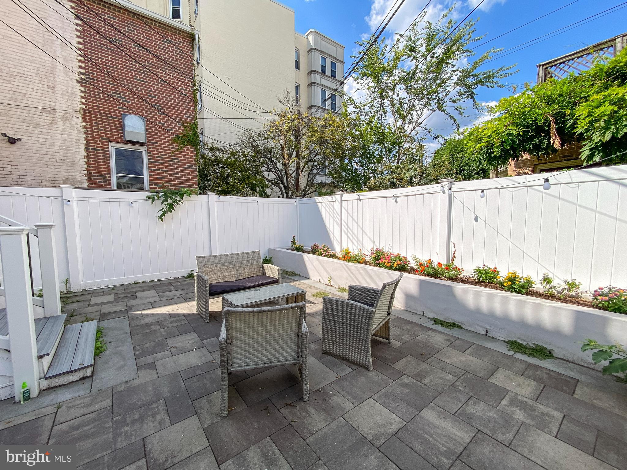 322 East Capitol Street Northeast Washington, DC 20003 - Photo 36 of 45