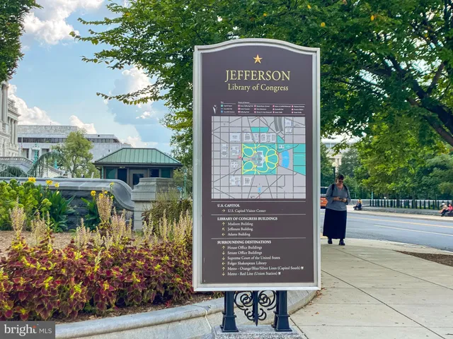 $2,750,000 | 322 East Capitol Street Northeast, Washington, DC 20003