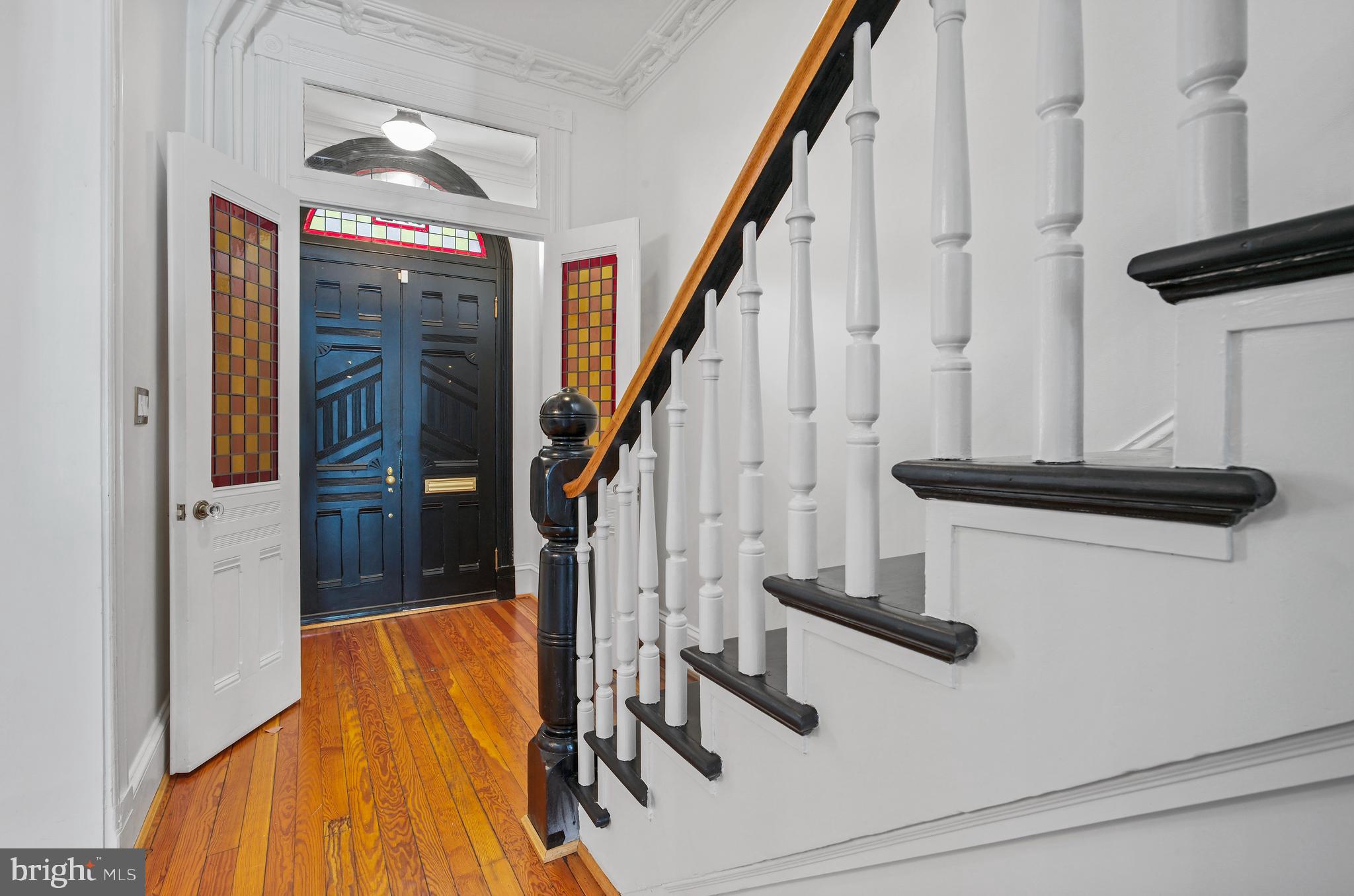 322 East Capitol Street Northeast Washington, DC 20003 - Photo 5 of 45