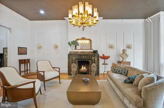 $2,750,000 | 322 East Capitol Street Northeast, Washington, DC 20003