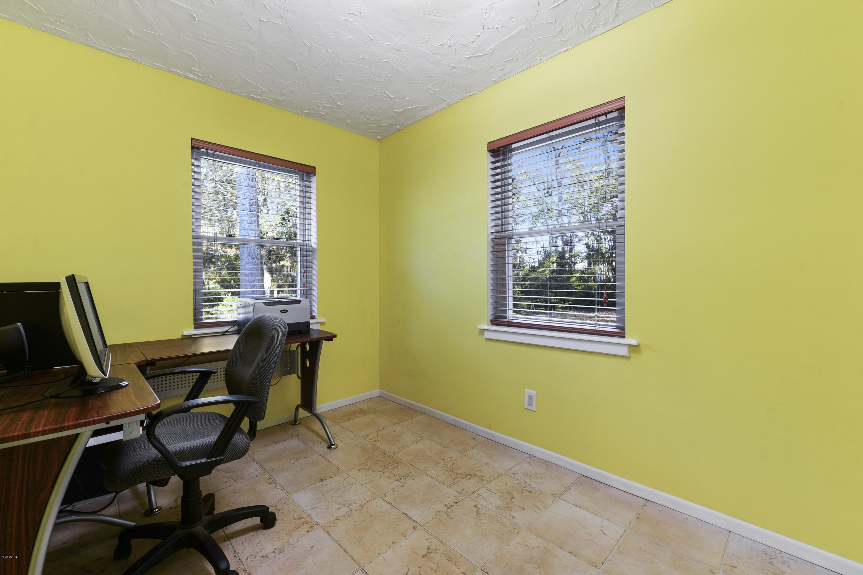 3620 Old Shell Landing Road Ocean Springs, MS 39564 - Photo 17 of 24 015 (6)