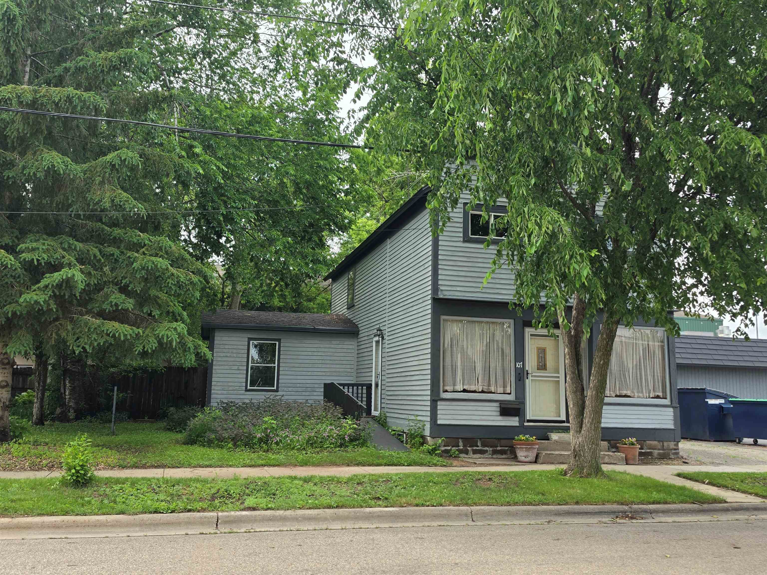 107 South Andrews Street Shawano, WI 54166 - Photo 1 of 47