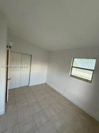 an empty room with a empty space