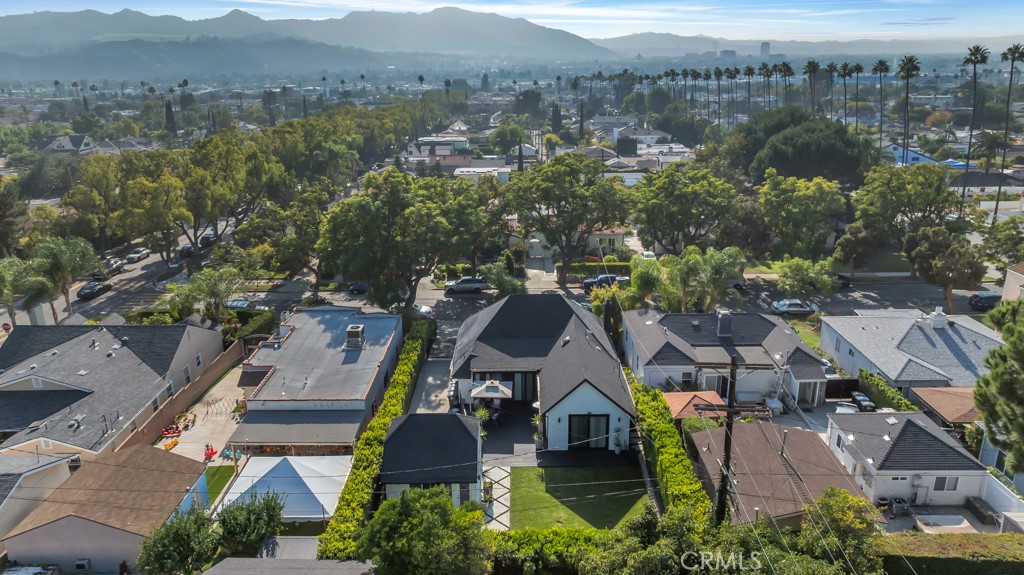 1911 West Kenneth Road Glendale, CA 91201 - Photo 36 of 38