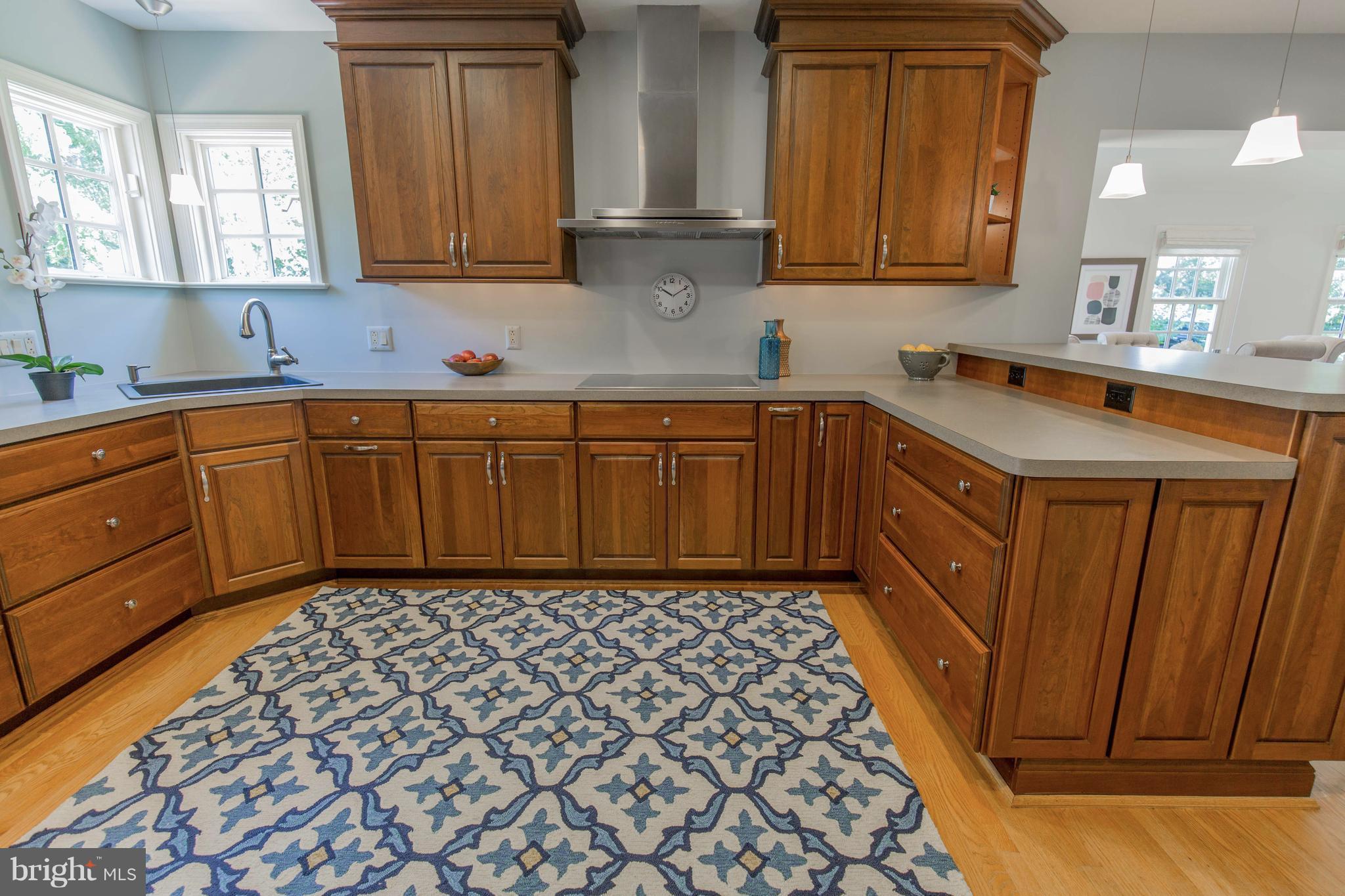 9300 Saybrook Avenue Silver Spring, MD 20901 - Photo 13 of 30 Kitchen