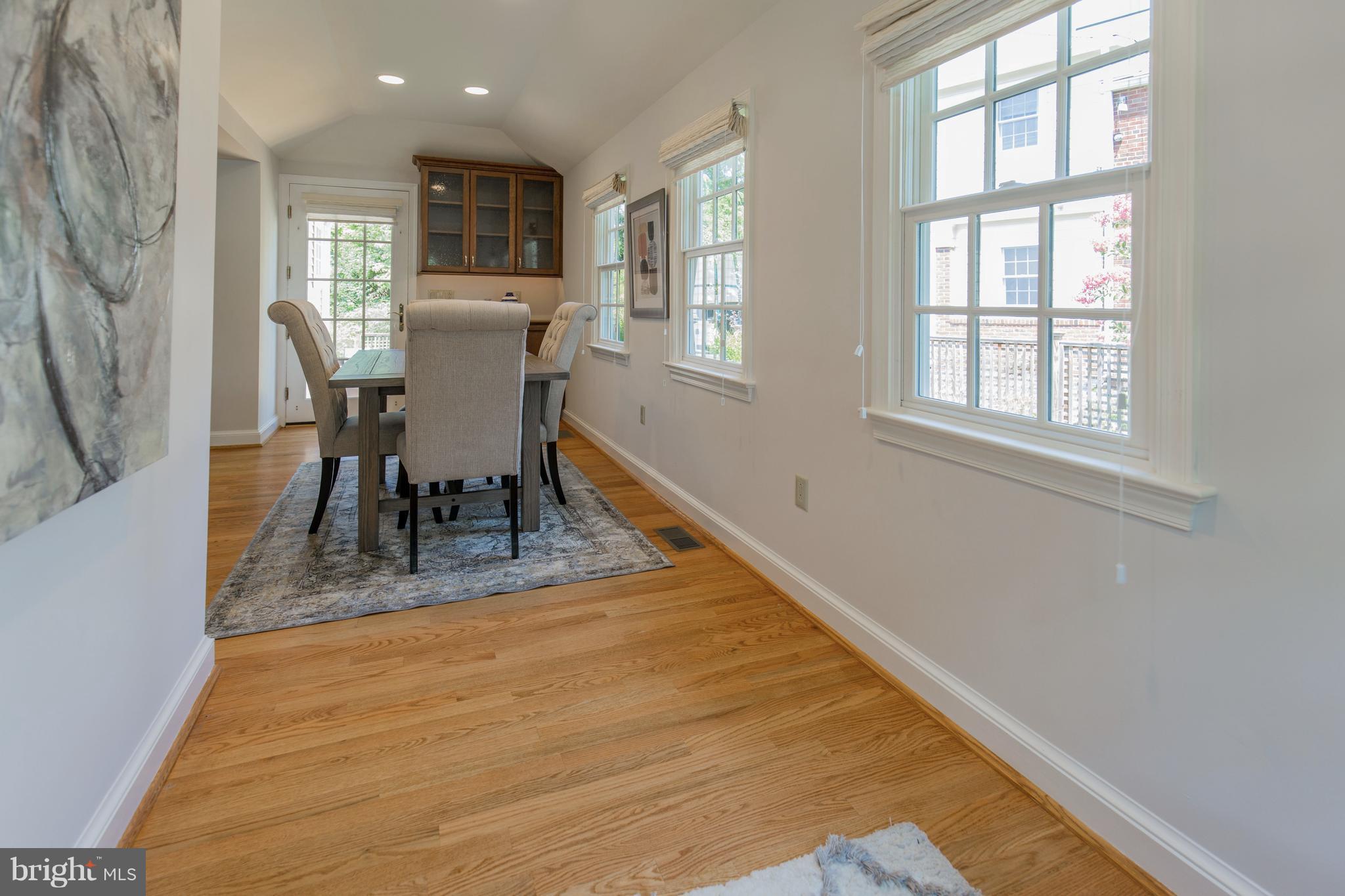 9300 Saybrook Avenue Silver Spring, MD 20901 - Photo 9 of 30 Dining Room