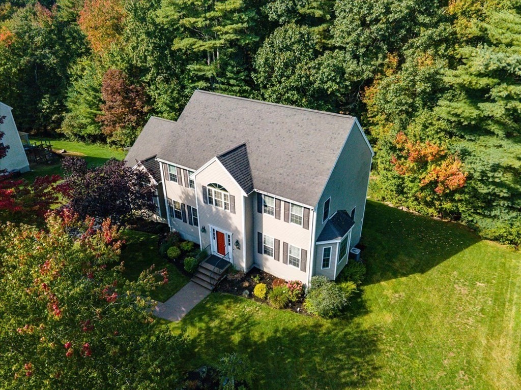 58 Meadowbrook Road Franklin, MA 02038 - Photo 3 of 42 Gallery Image 3