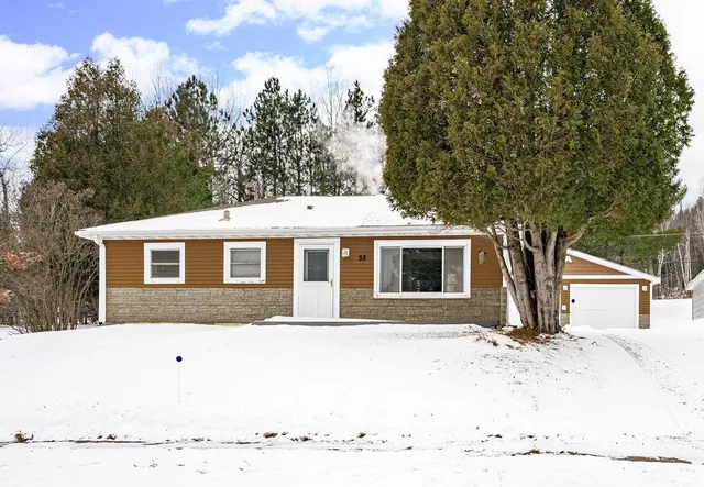 $145,000 | 52 Davis Drive, Silver Bay, MN 55614