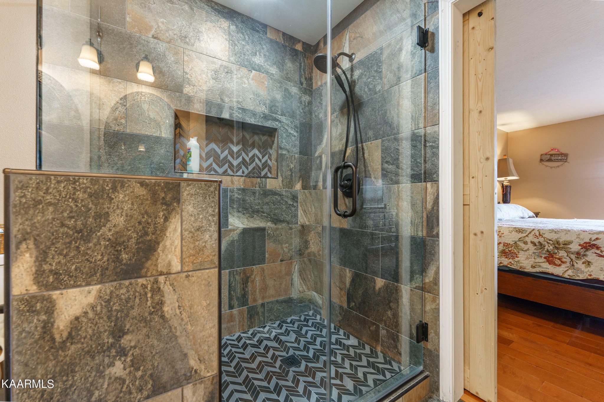 848 Hinds Chapel Road Jamestown, TN 38556 - Photo 9 of 27 Gallery Image 9