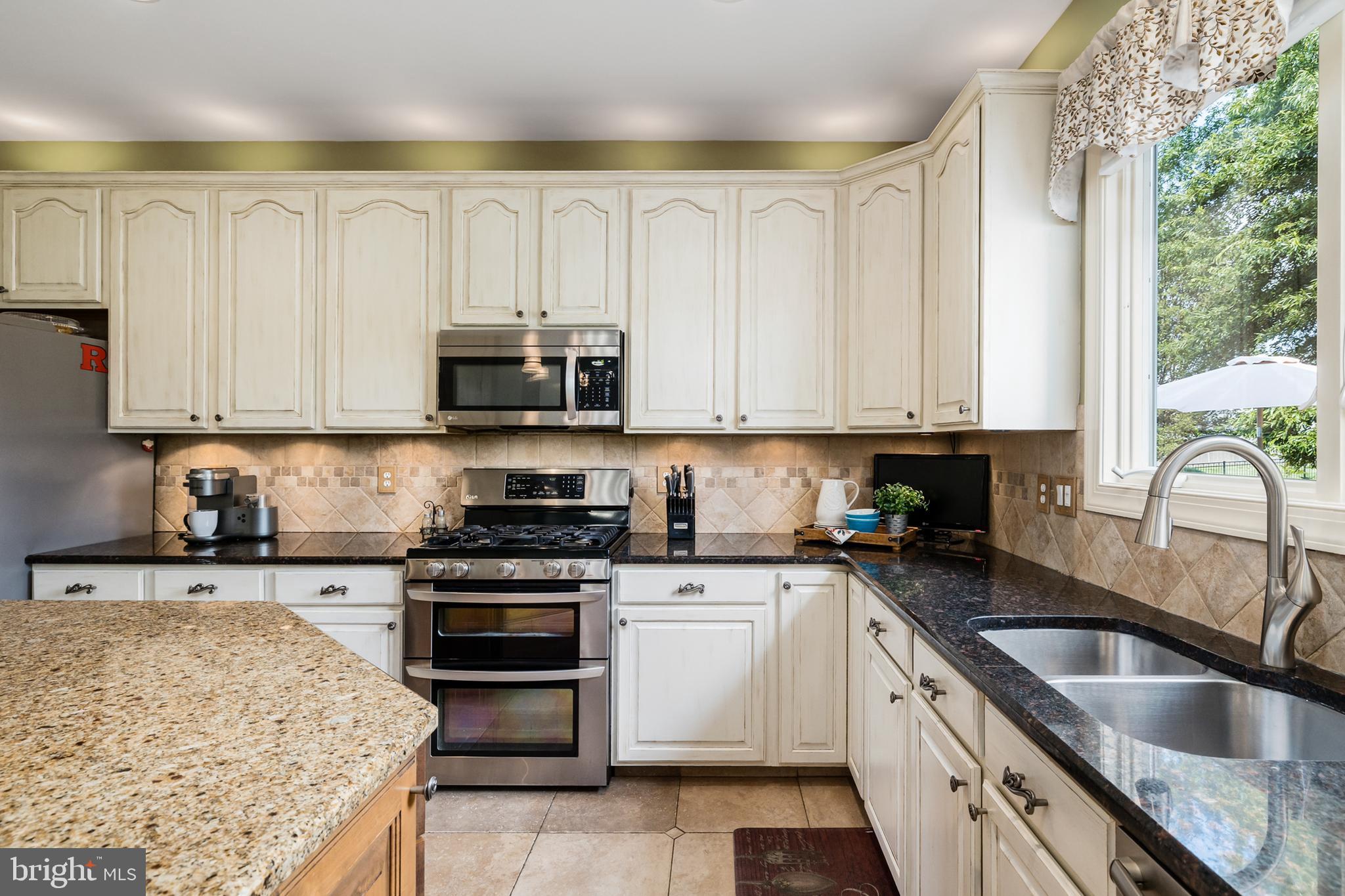 10 Jasmine Road Lumberton, NJ 08048 - Photo 17 of 64