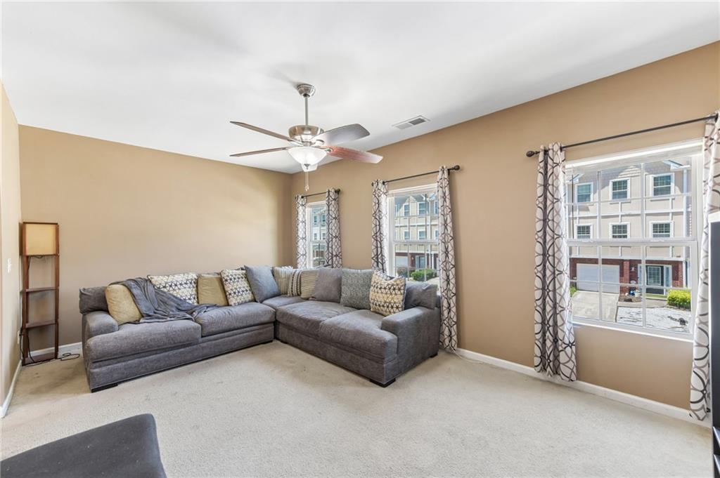 6383 Redan Square Lithonia, GA 30058 - Photo 4 of 19