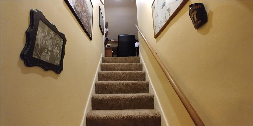 427 Jefferson Road Pittsburgh, PA 15235 - Photo 12 of 25 Gallery Image 12