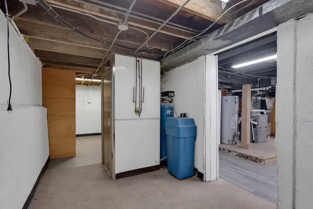 $429,900 | 108 South Cornell Avenue, Villa Park, IL 60181