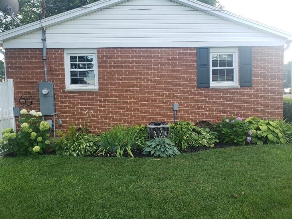 305 West Clark Street Springfield, OH 45502 - Photo 8 of 34