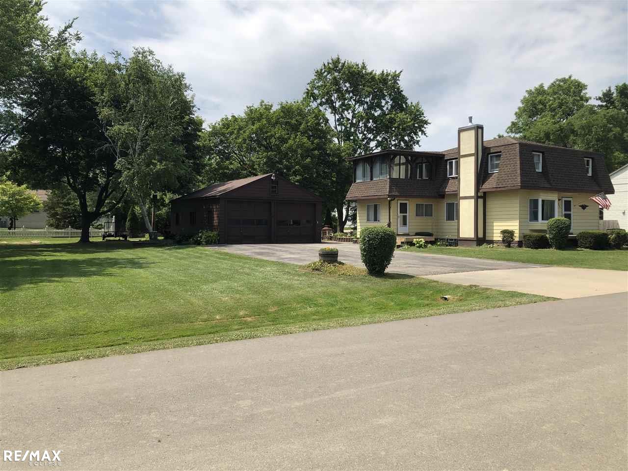 3804 Dearborn Avenue Rochester Hills, MI 48309 - Photo 2 of 22