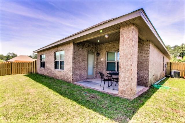 717 Widgeon Way Crestview, FL 32539 - Photo 15 of 19 Aria covered patio