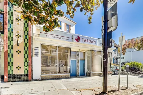 $1,450,000 | 2811-2815 Telegraph Avenue, Berkeley, CA 94705